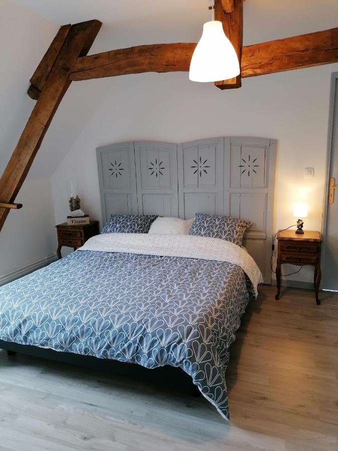Lola Apartment Montigny-Sur-Crecy Luaran gambar