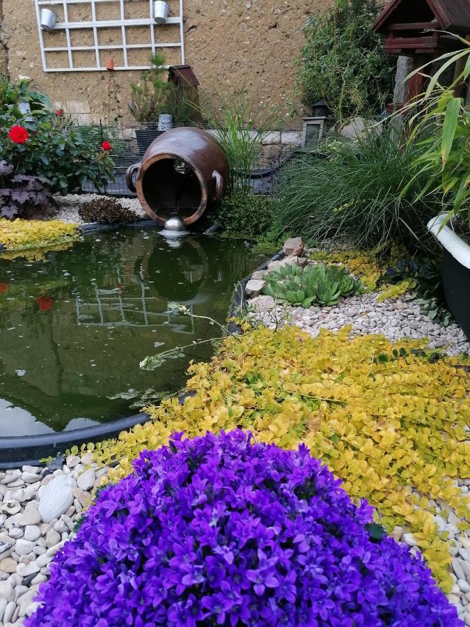Lola Apartment Montigny-Sur-Crecy Luaran gambar